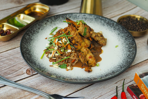 Skinny Phad Thai & Chicken Saté